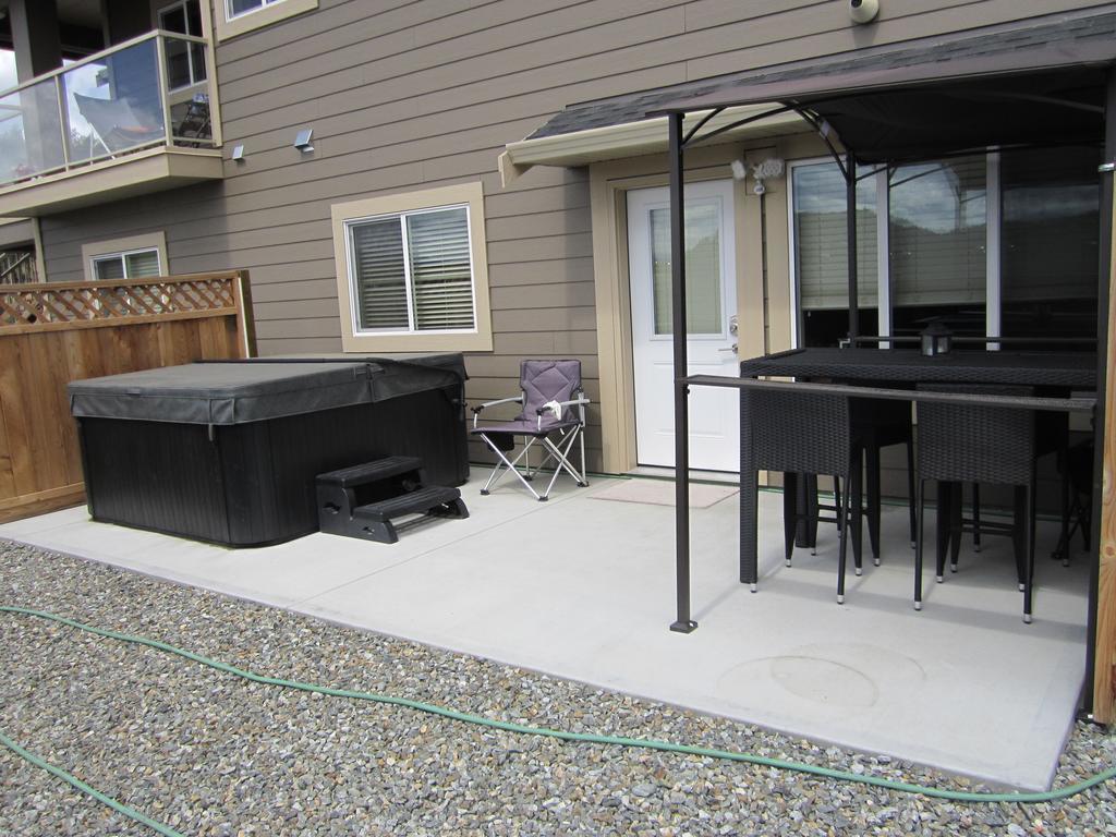 Winedownhere - Lic. 75806 Kelowna Kültér fotó